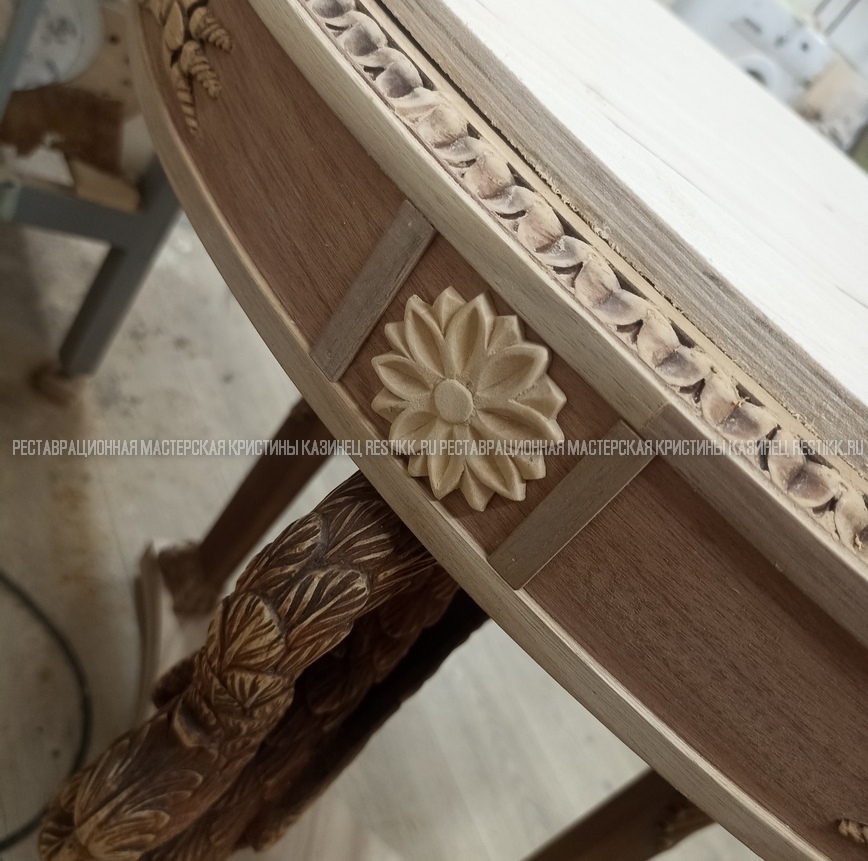 Реставрация антикварного столика