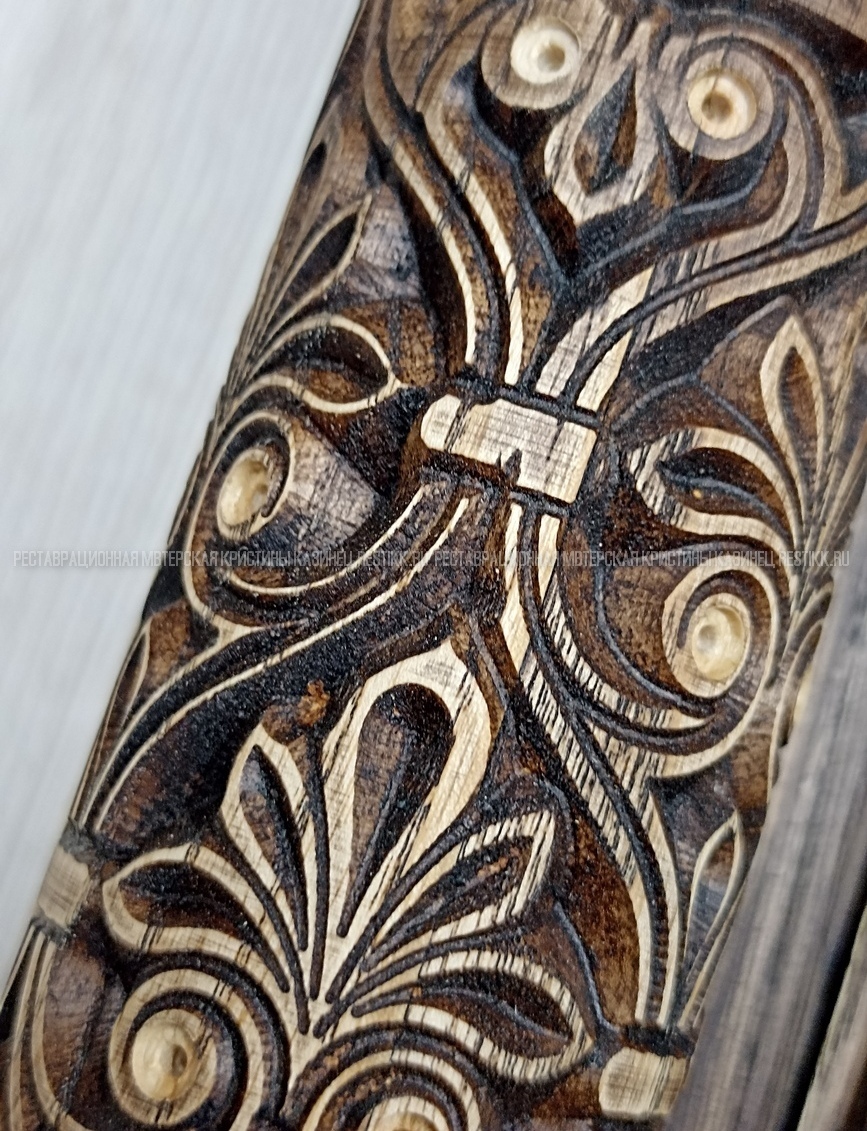 Реставрация современного киота с отделкой под старину