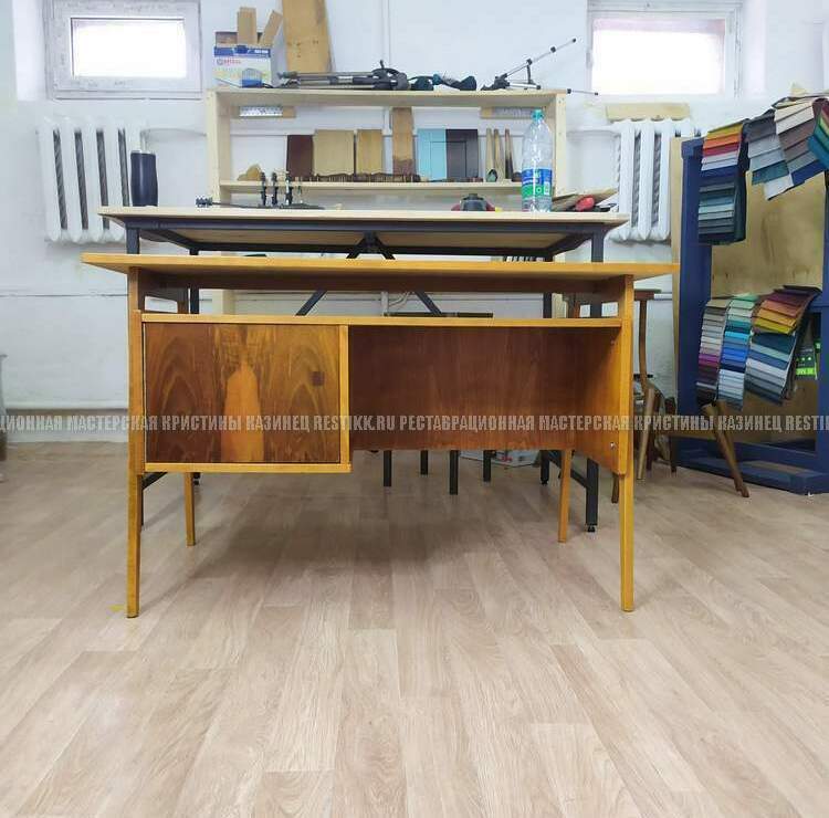 Реставрация полиэфирного стола