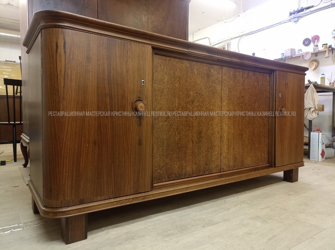 Реставрация буфета из двух частей