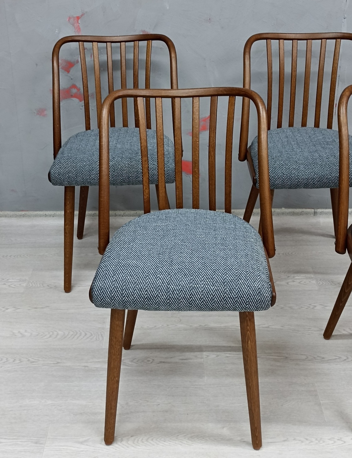 винтажные стулья