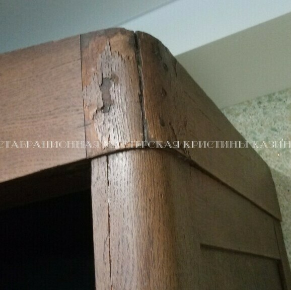 Верхняя часть щкафа. Трещины