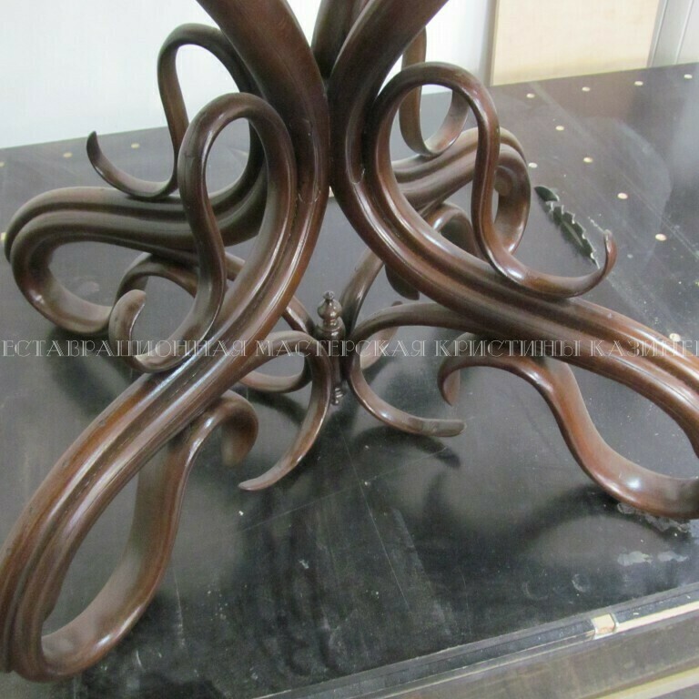 Ломберный стол после реставрации