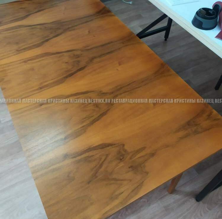 Реставрация полиэфирного стола