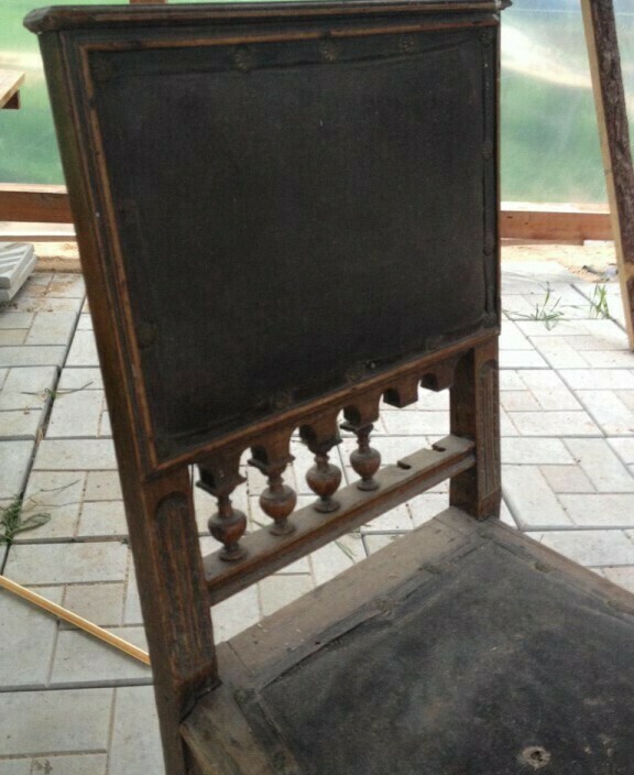 Реставрация старинного стула