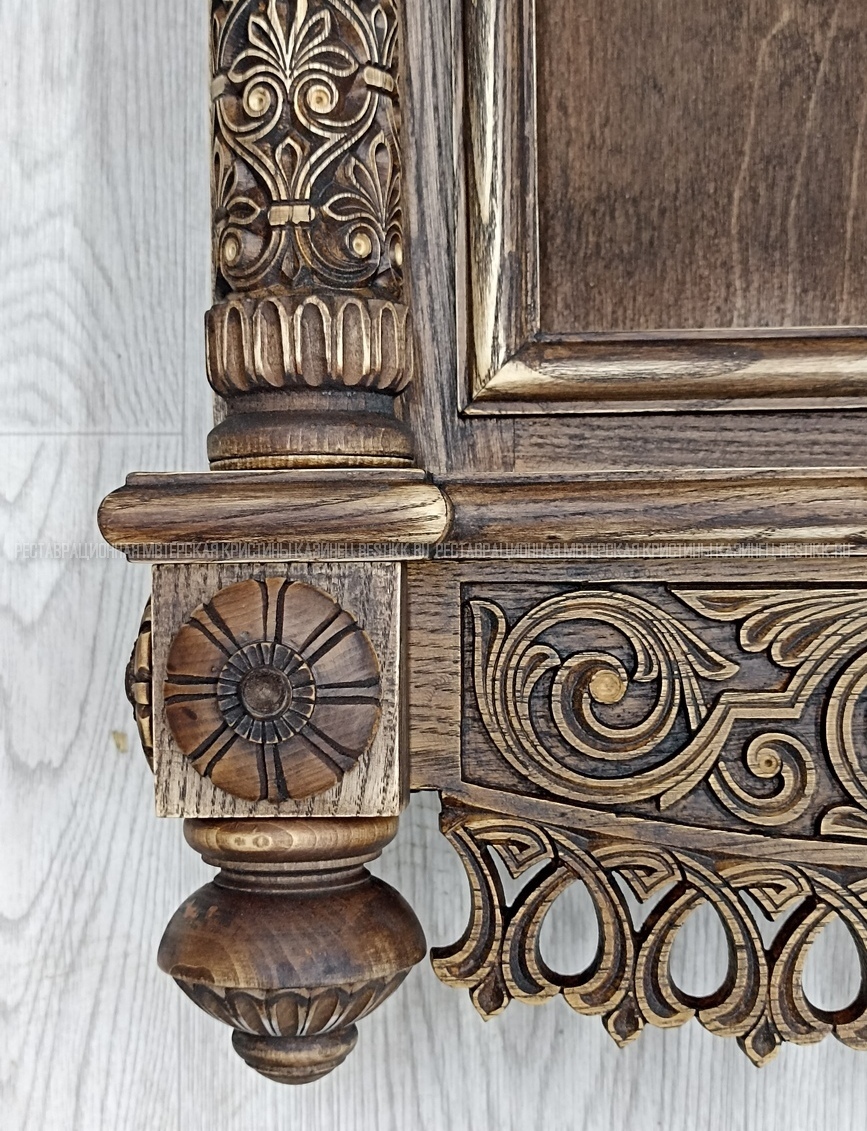 Реставрация современного киота с отделкой под старину