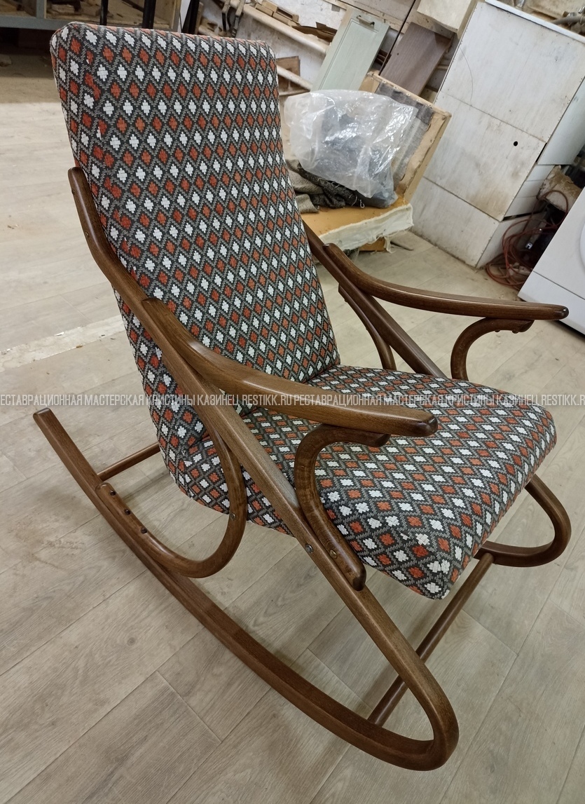 РЕСТАВРАЦИЯ ВИНТАЖНЫХ КРЕСЕЛ