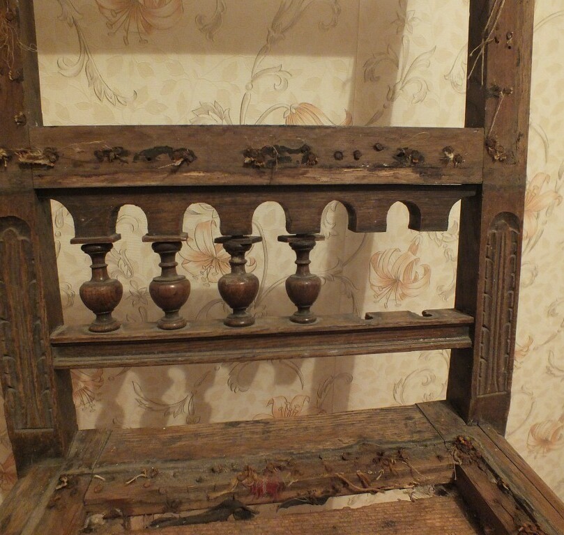 Реставрация старинного стула