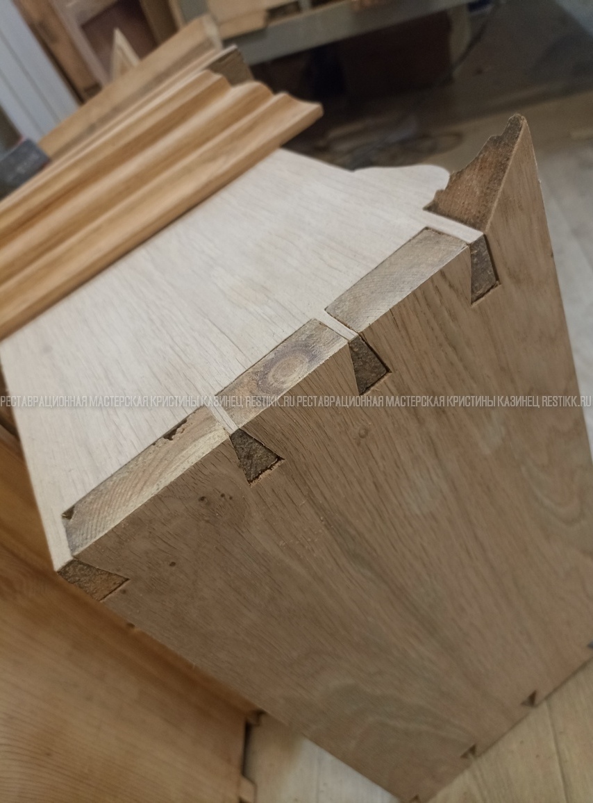 Реставрация малых предметов мебели