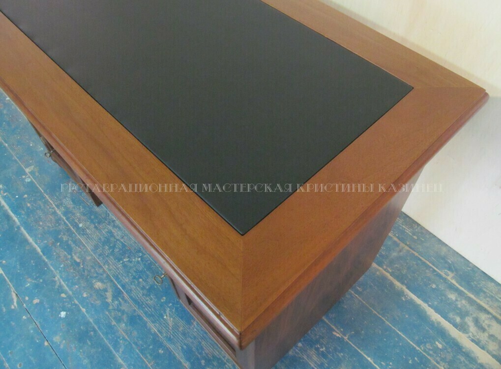 Столешница антикварного стола