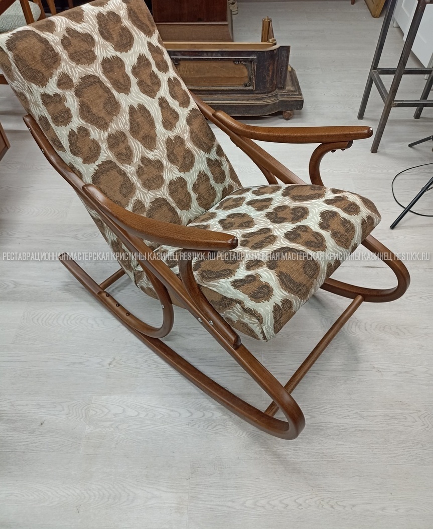 Кресло Halabala