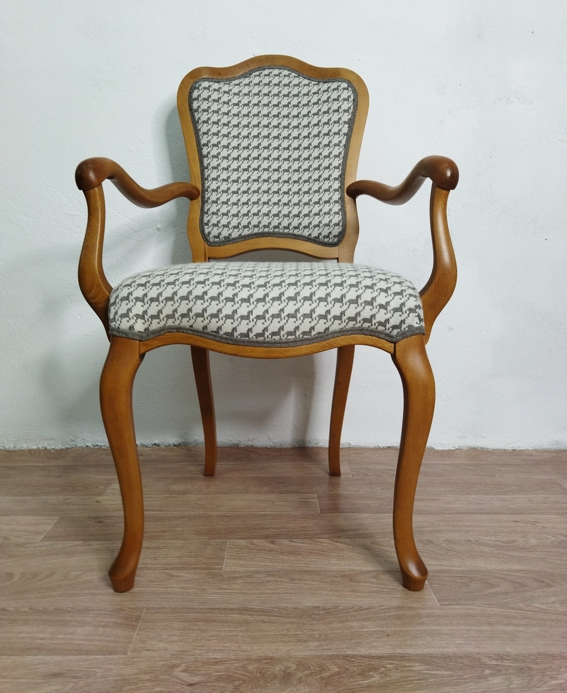 полукресло