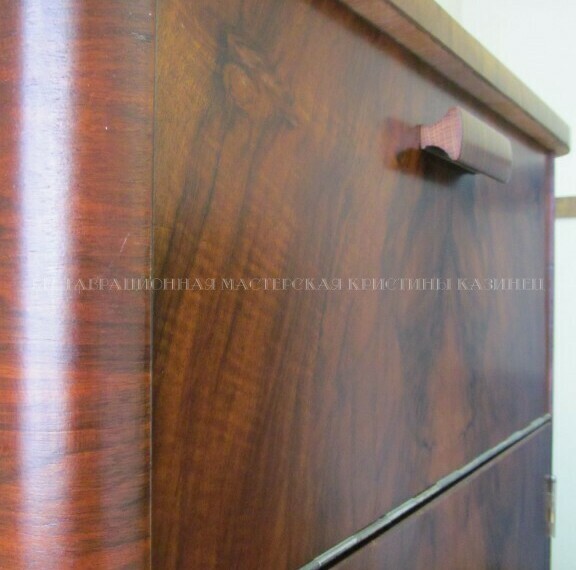 Реставрация тумбы. Шпон ореха