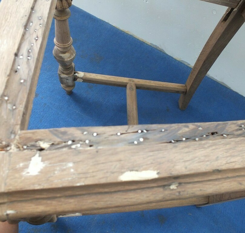 Реставрация старинного стула