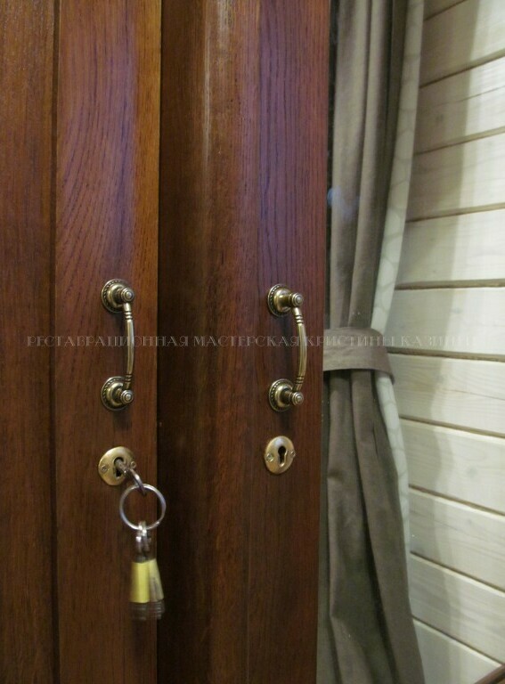 Реставрация шкафа 50-е