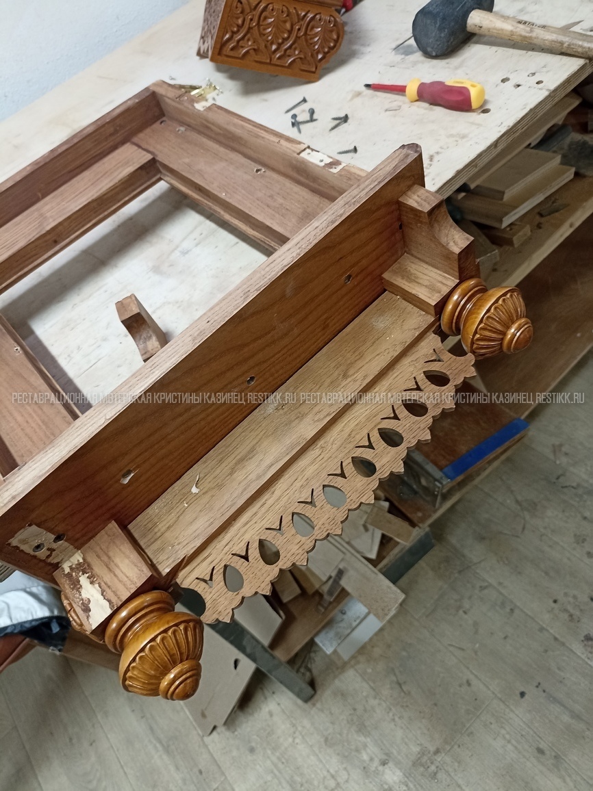 Реставрация современного киота с отделкой под старину