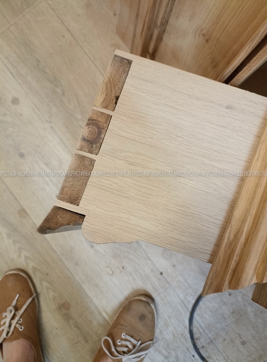 Реставрация малых предметов мебели