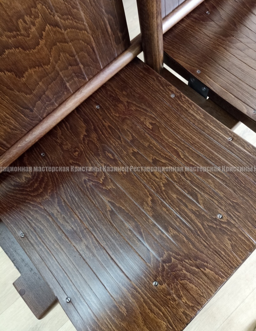 Реставрация театральной лавки